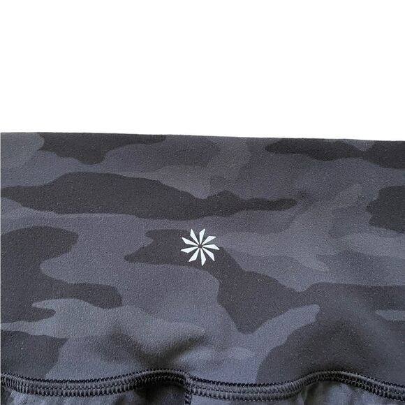 ATHLETA Salutation Jogger Camo Black Size XS - Picture 7 of 8